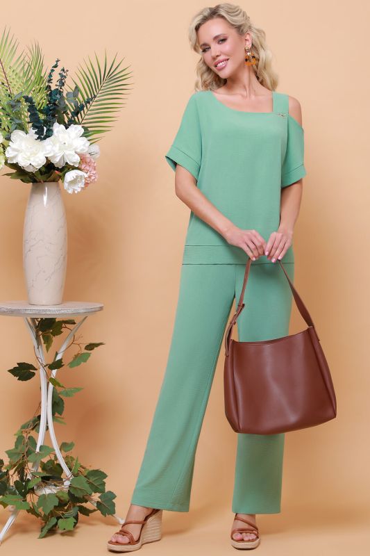 302145 DStrend Suit