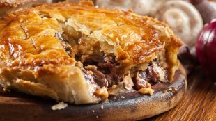 Easy Peasy Steak pie recipe on Silver Magazine www.silvermagazine.co.uk